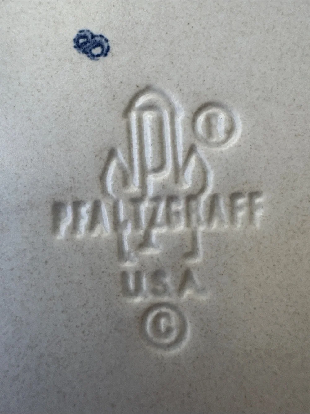 Pfaltzgraff YORKTOWNE Stoneware Fluted 9